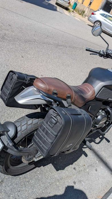 Moto Morini Seiemmezzo SCR 650 - 2024 - 6.550 km - c/ Garantia oficial