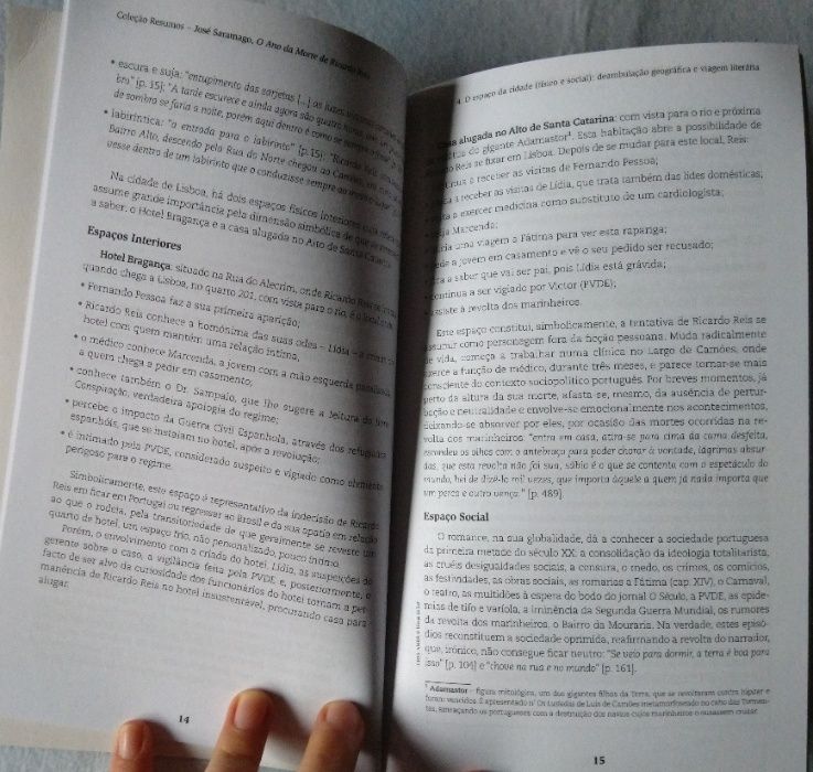 2 Livros de estudo para o exame de Português 12º