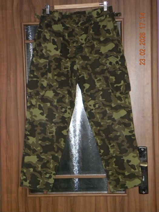 Męskie spodnie moro; rozmiar S/M