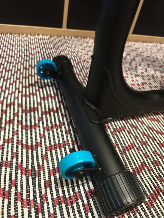 Domyos EB140 Decathlon – Bicicleta Estática com Programas de Treino – Excelente Estado