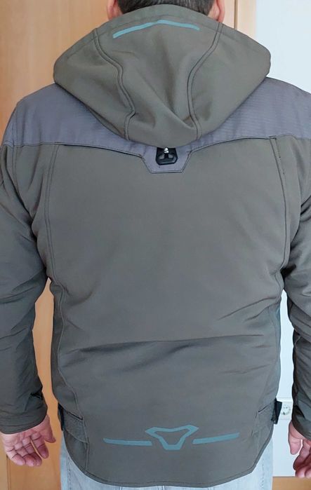 Casaco motard da marca MACNA, modelo Territor, cor verde. Como novo