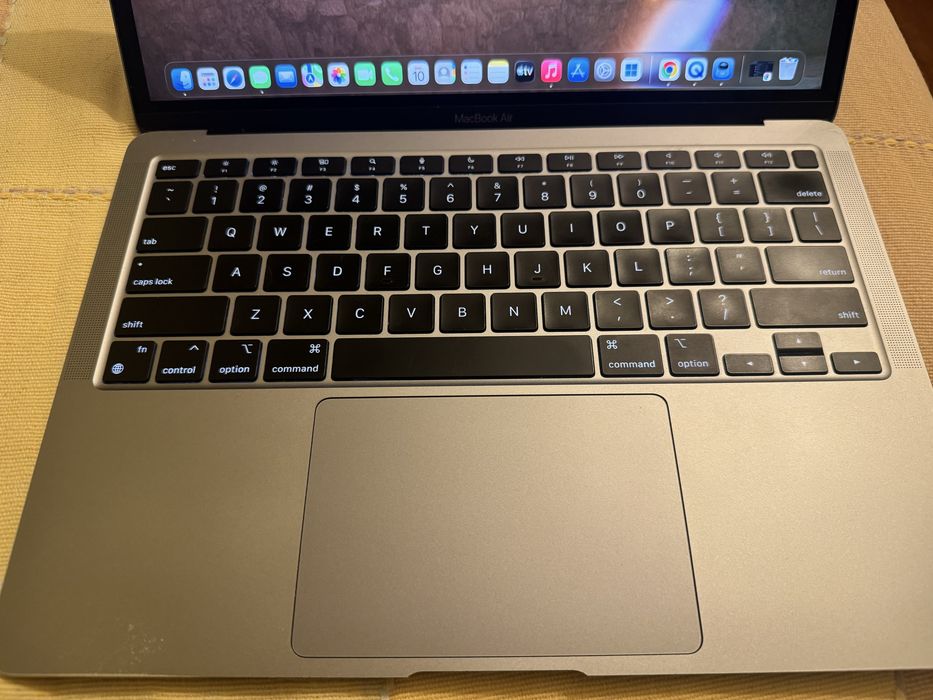 Macbook Air M1 8gb