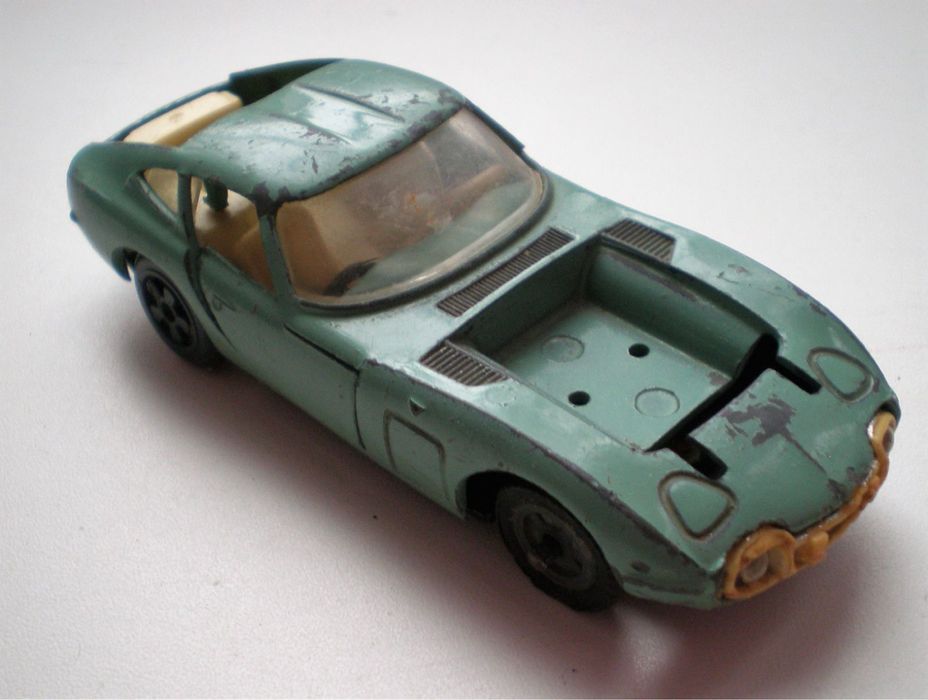 Игрушка, машинка - масштабная модель авто Toyota 2000GT-A-29,  1:43