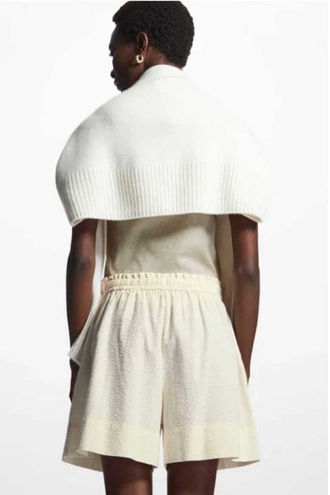 COS жіночі шорти