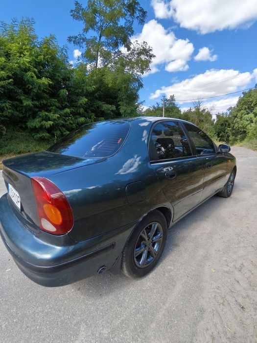 Daewoo Lanos SE  в гарному стані