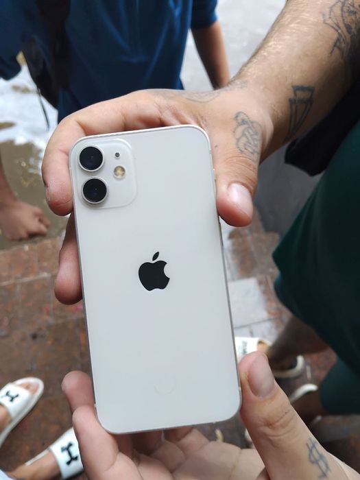 Iphone 12 mini 100% akb