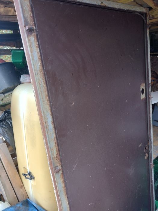 Drzwi zewnętrzne metalowe z ościeżnica SOLIDNE OKAZJA!!