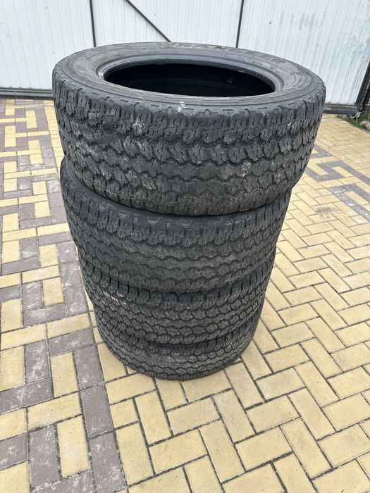 285/55r20 покришки резина комплект
