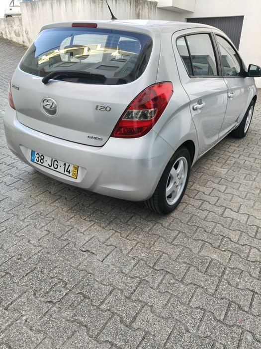 HYUNDAI i20 crdi