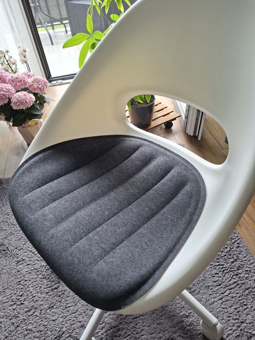 Krzesło obrotowe Ikea Loberget do biurka  fotel obrotowy