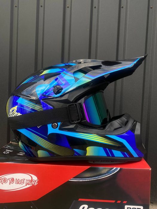 Кросовий шлем ендуро