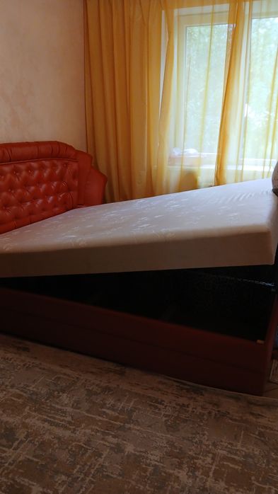 Продається матрац 160×200 см., для переробки, або під топерт !!!