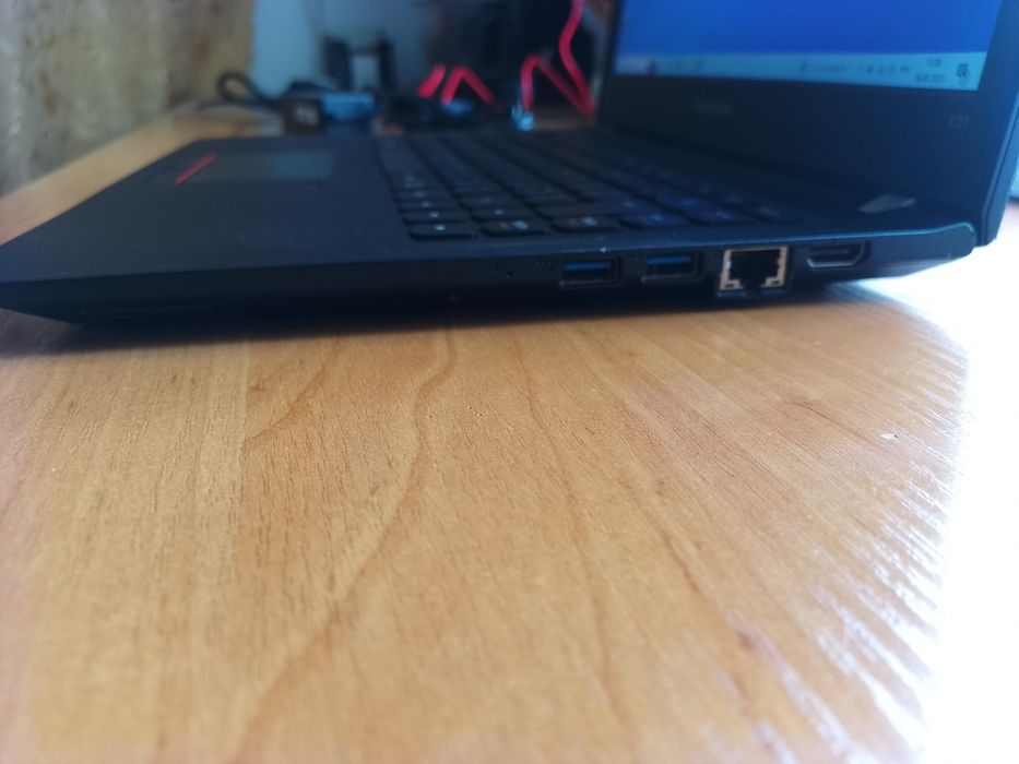 Ноутбук Lenovo Ideapad E31-70