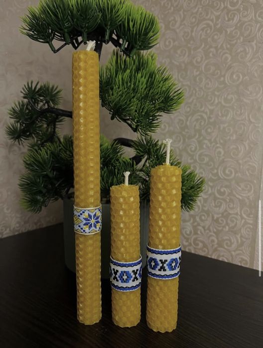 Свічки з вощини ручної роботи