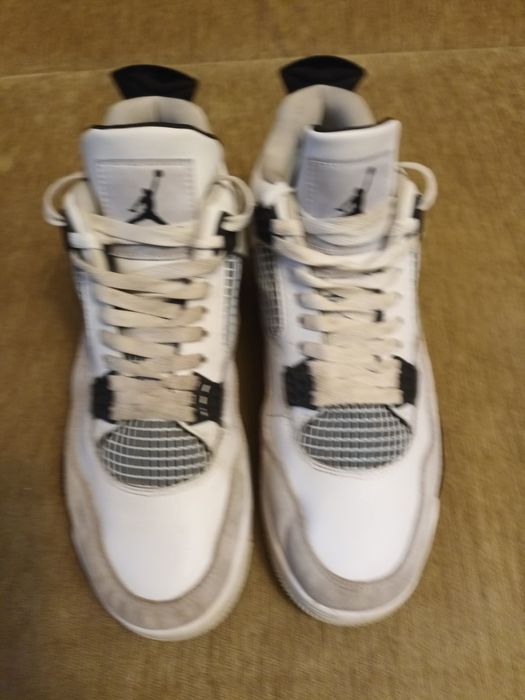 Кроссовки Nike Air Jordan 4 retro