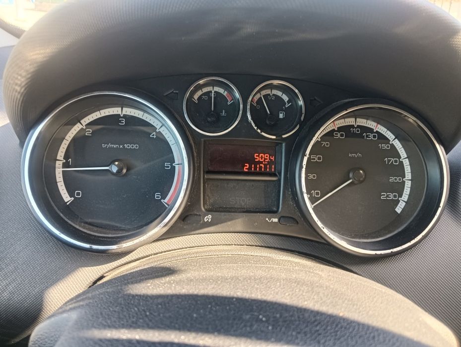 Peugeot 308sw 1.6 HDi 109cv - Negociável