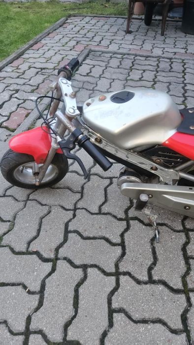 Quad i ścigacz dla dzieci
