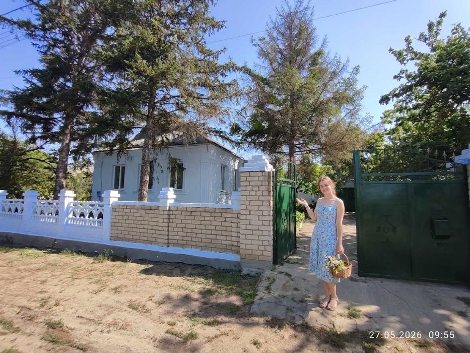Продається родинний будинок у селі Виноградівка, Баштанського району, Миколаївської області.