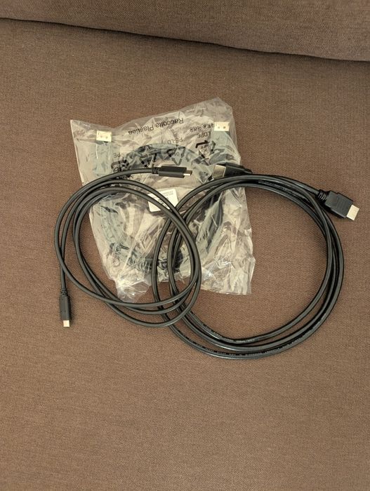 LG 27-inch Monitor64287309853570123