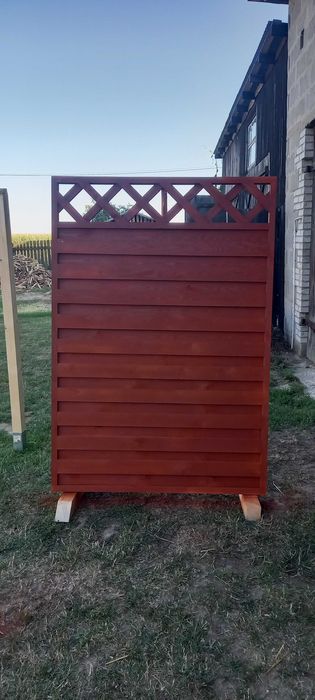 Płot drewniany/przęsła lamelowe