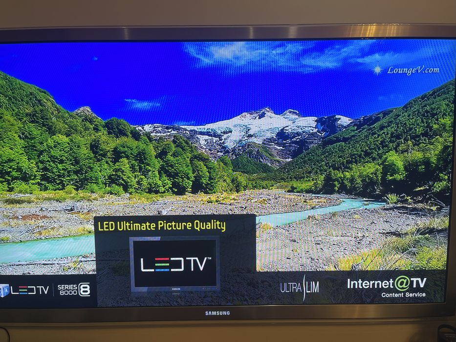 Samsung UE-65C8000