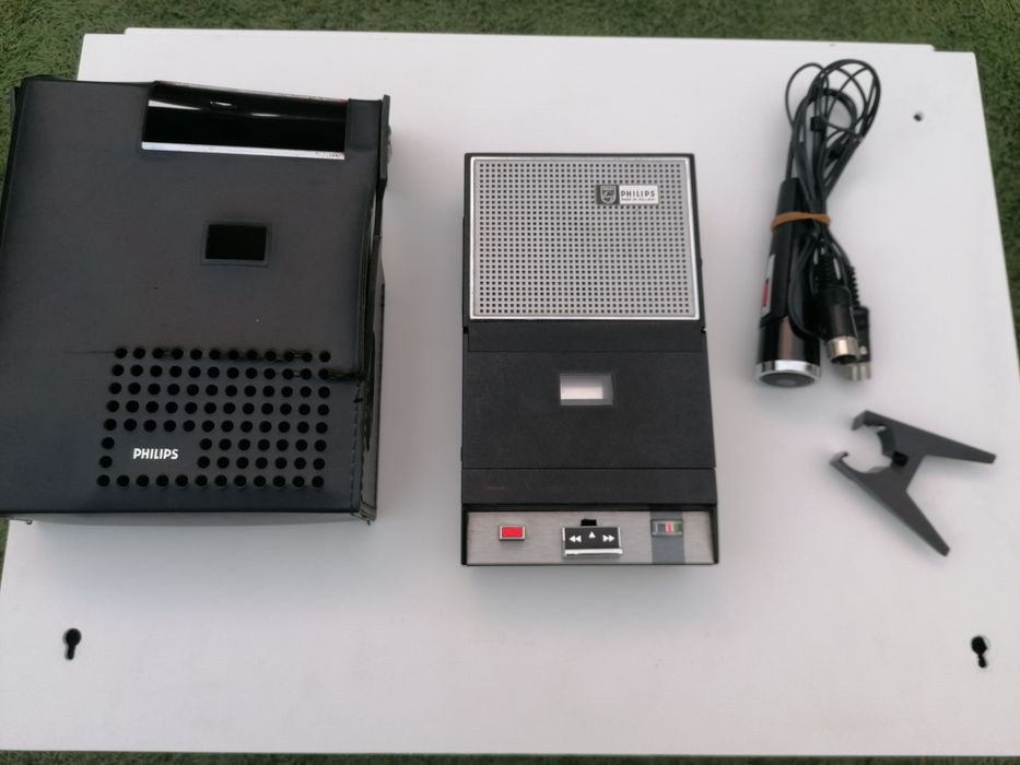 Rádio gravador philips antigo