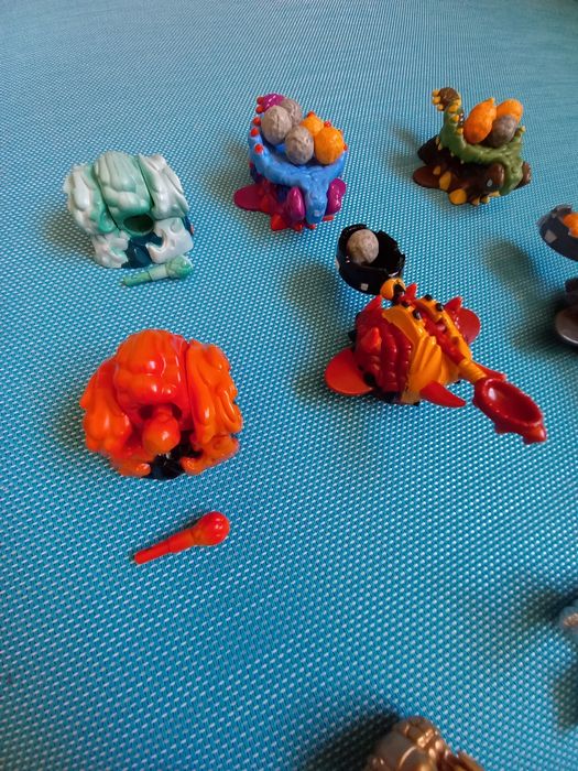 Conjunto de Gormitis especiais e acessórios batalha