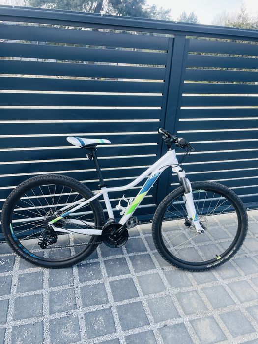 Na sprzedaż rower dziewczęcy Cube Access na kołach 27,5