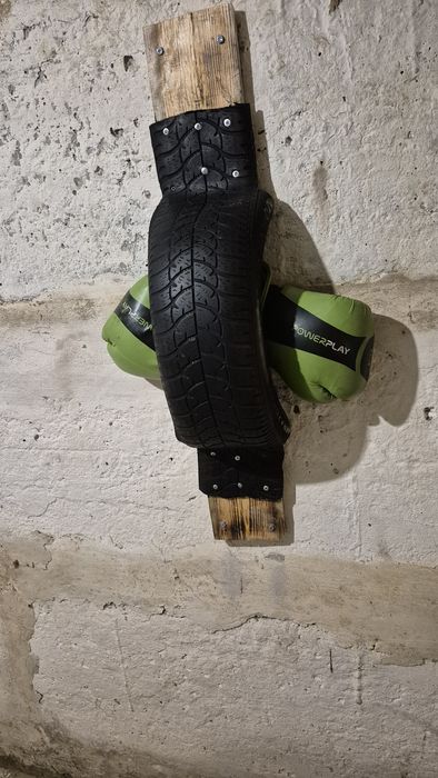 Настінна боксерська груша бокс макивара