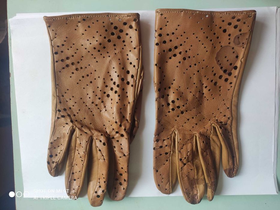 Перчатки  женские кожаные б/у