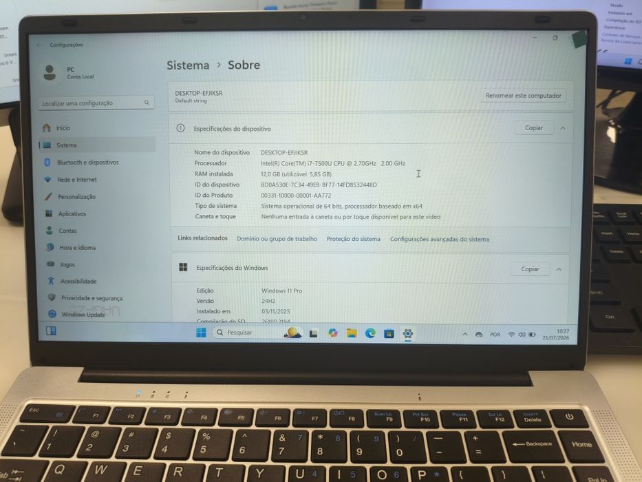 Notebook i7 a funcionar
