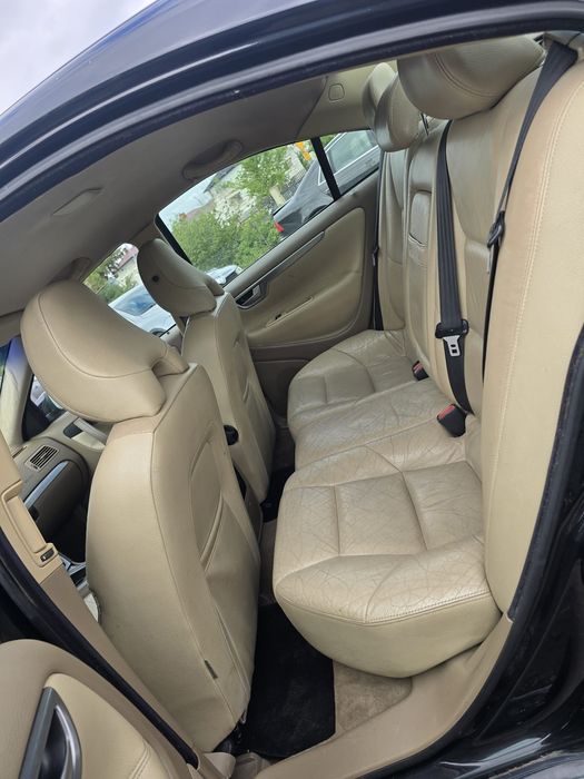 Volvo s60 2.4D 185km polift
