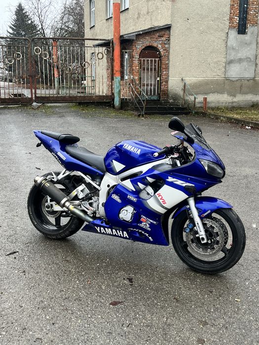 Yamaha yzf r6 2002: 3 000 $ - Мотоцикли Струсів на Olx
