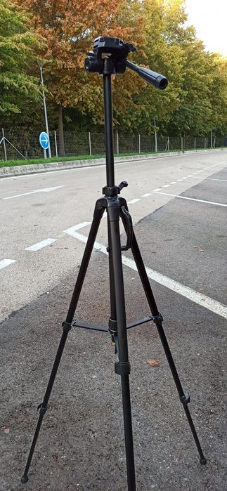 Штатив TnB Fast Shot з 3D вимірною головкою.