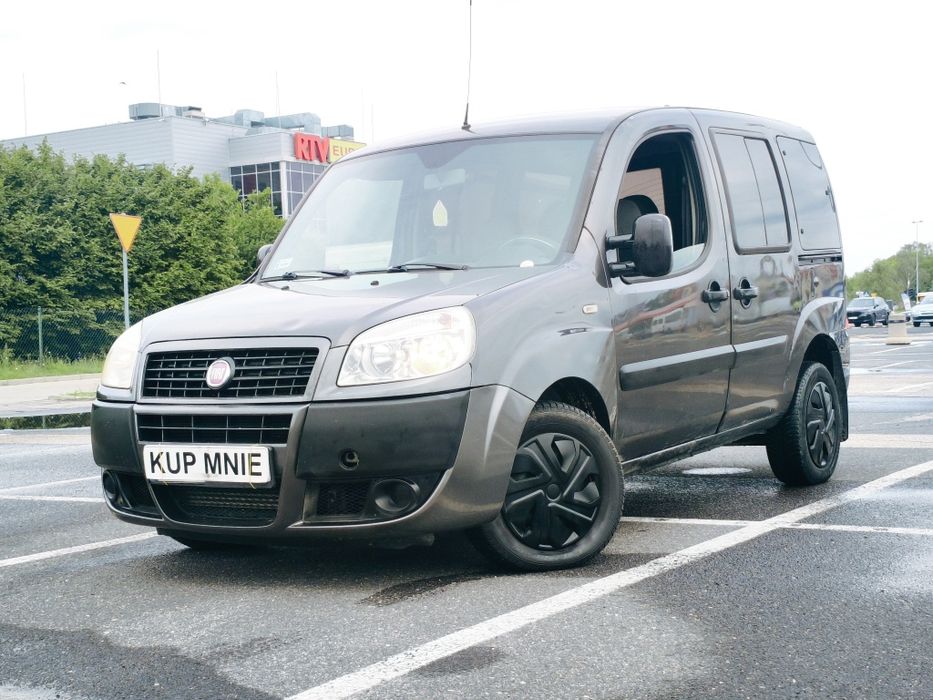Fiat Doblo 1.9D // 2010 // Zadbany // Klima // 5-Osób // Hak // Raty // Zamiana //