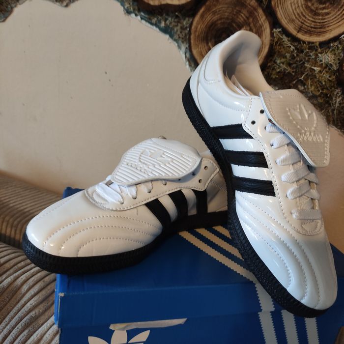 Sprzedam adidas samba buty męskie białe