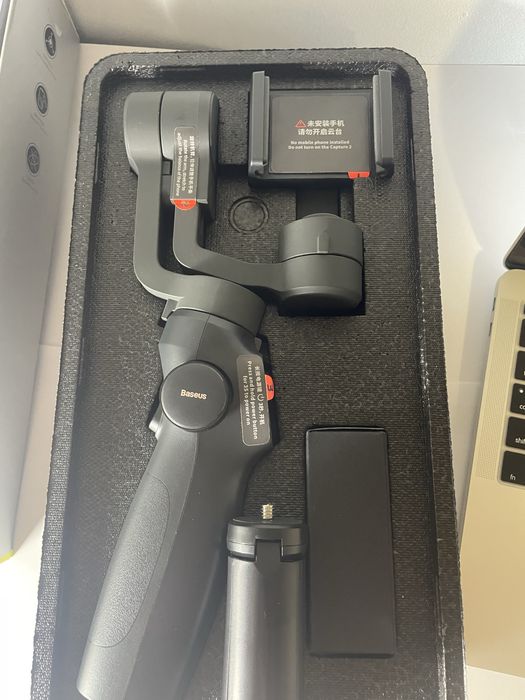 Трёхосевой стабилизатор Baseus Gimbal Stabilizer BC01