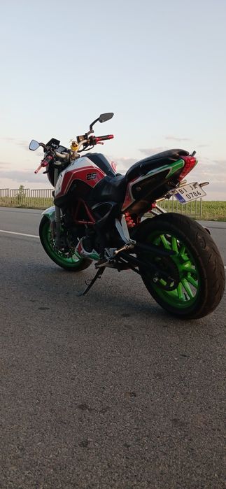 Продам Benelliі тнт 25