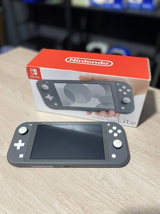 Nintendo switch lite портативна консоль