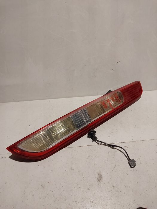 Prawa tylna lampa prawy tył ford focus mk2 lift HB hatchback LED