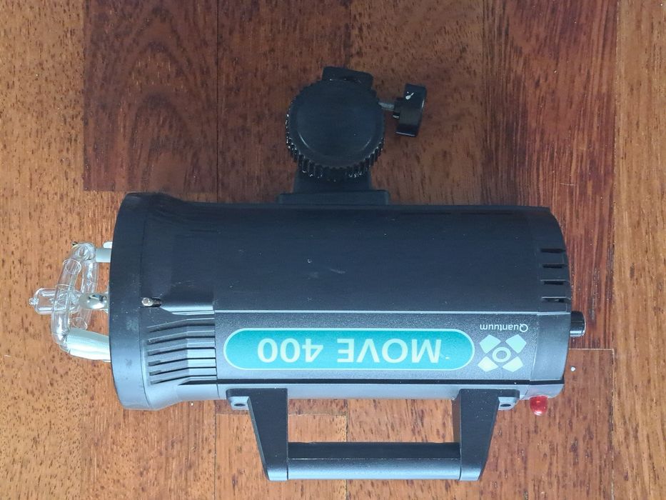 Lampy błyskowe Quantuum 300, 400, 600