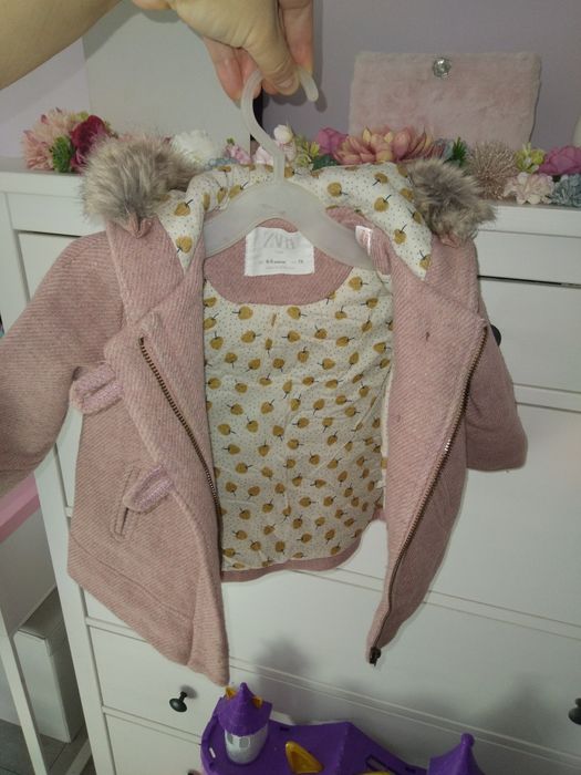 Płaszczyk zara 74 cm