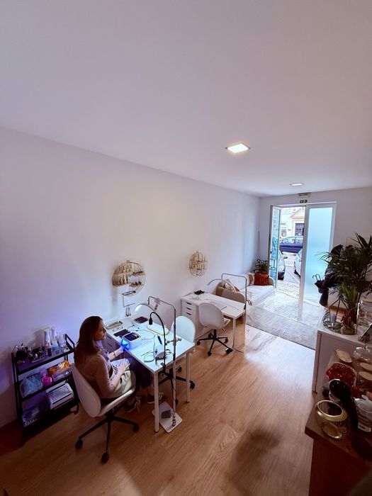 Mesa Manicure disponivel