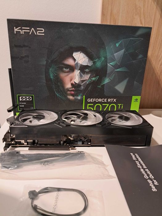 KFA2 GeForce RTX 5070 Ti EX Gamer 1-Click OC 16GB GDDR7