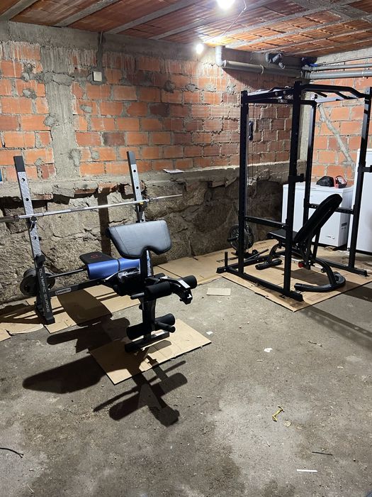 Banco multifunções