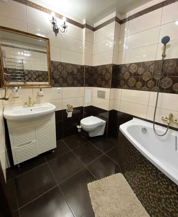 (3) Продам 2-кімнатну квартиру на Тяжилові 4432