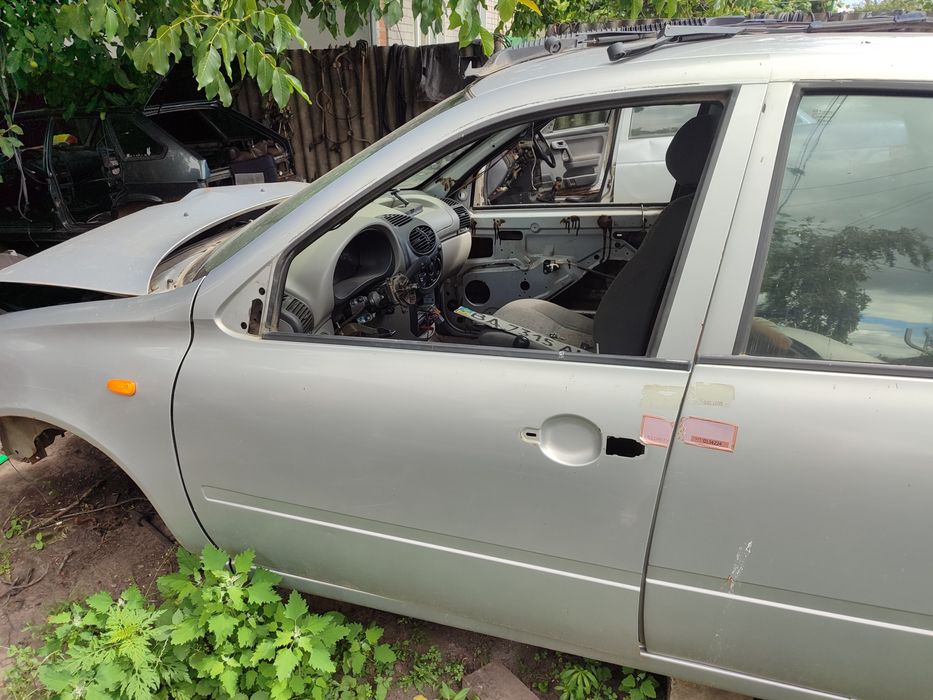 Дверь передняя левая калина гранта