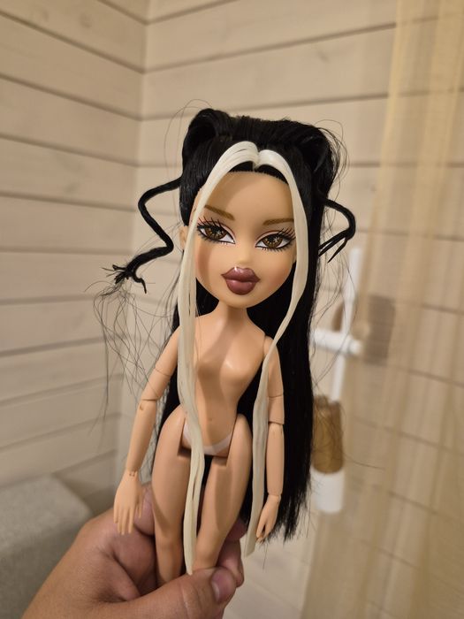 Mga Bratz Jade Stylin нюд