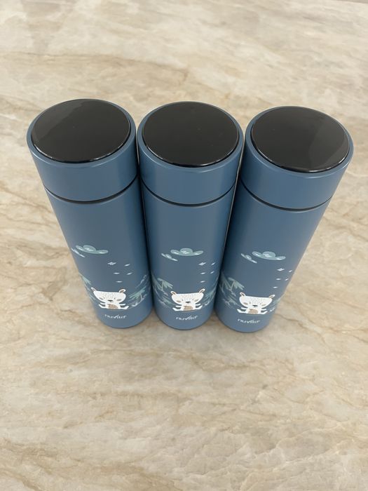 Termos z czujnikiem temperatury