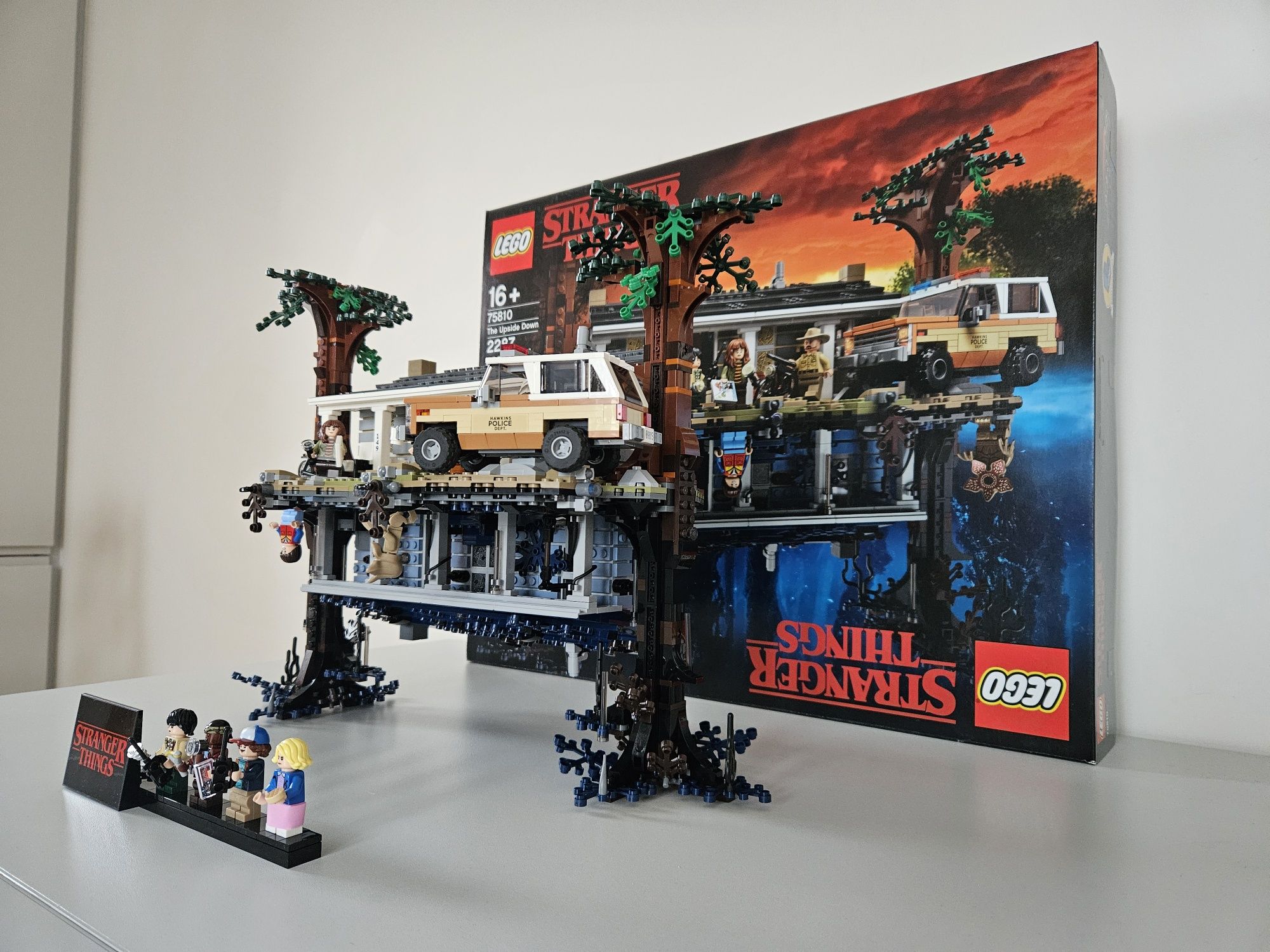 Lego stranger things olx sale